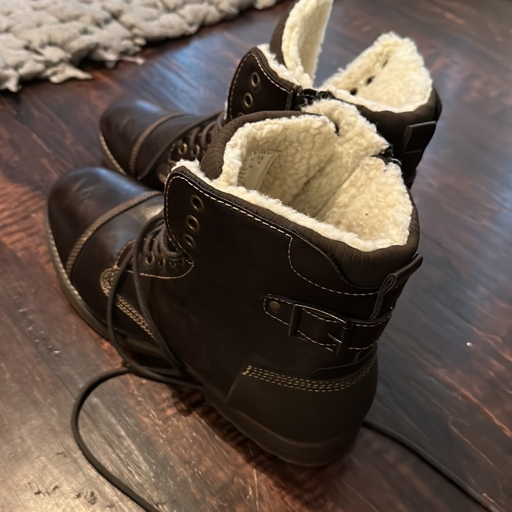 SM New York shoe for sale - Picture 3 of 3